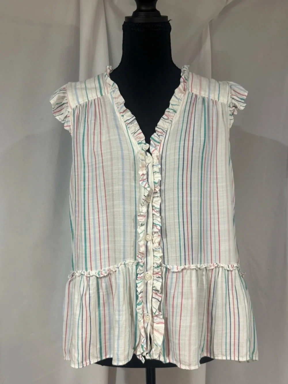 Jessica Simpson Multicolor Striped Sleeveless Top - Picture 1 of 8